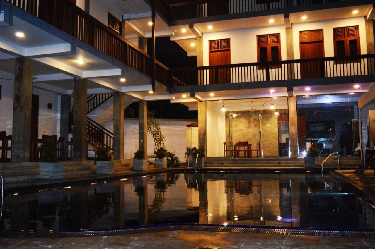 Star Light Villas Unawatuna Exterior photo